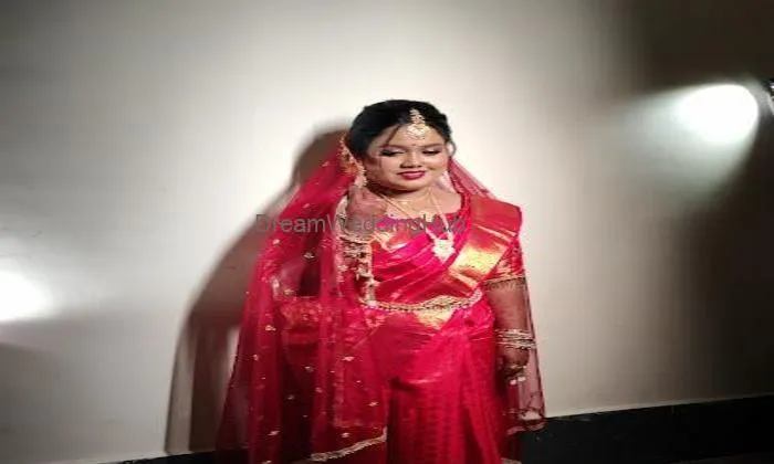 Devpriya Makeup Studio And Academy