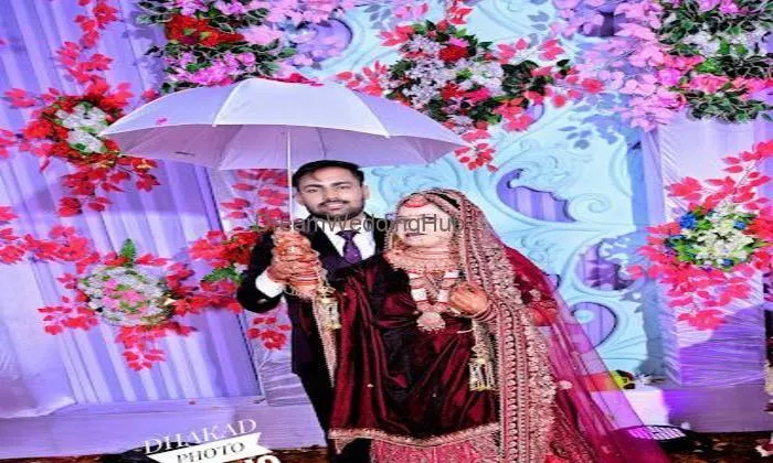 Dhakad Photo Studio