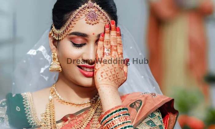 Dhana Makeup Studio