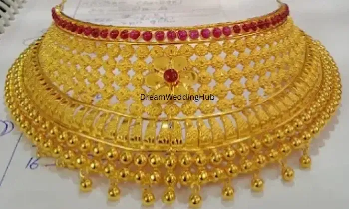 Dhanalakshmi Thangamaligai