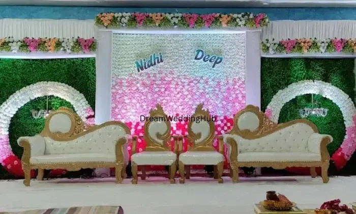 Dhananjay Mandap Decorators