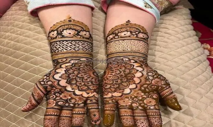 Dhanush Mehndi 88 / Best Mehndi Artists / Demo Free, Home Service Available. Agra