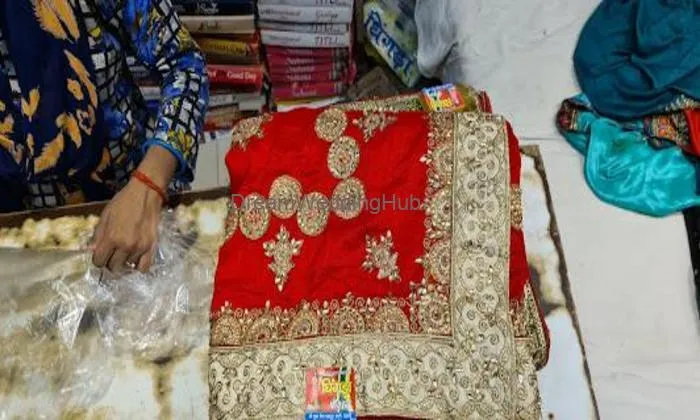 Dhingra Fashion Suit And Sarees