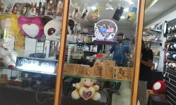 Dhruva Gift Gallery