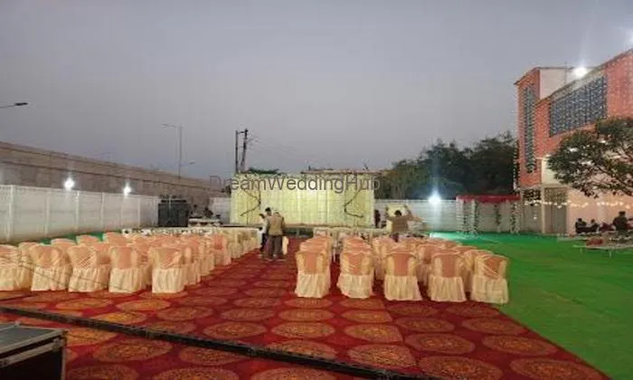 Dilahadar Lawn