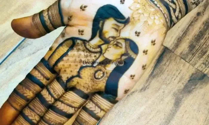 Dimple Bridal Mehndi Artist