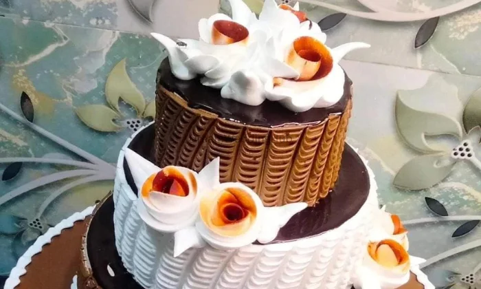 Dinesh Cake Shop