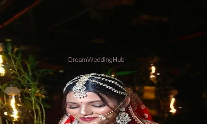 Dipali Singhal Makeover