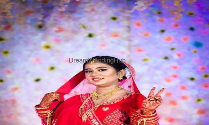Dipiekaa_makeup_studio