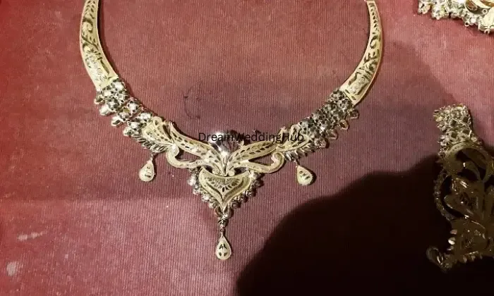 Dishari Jewellery