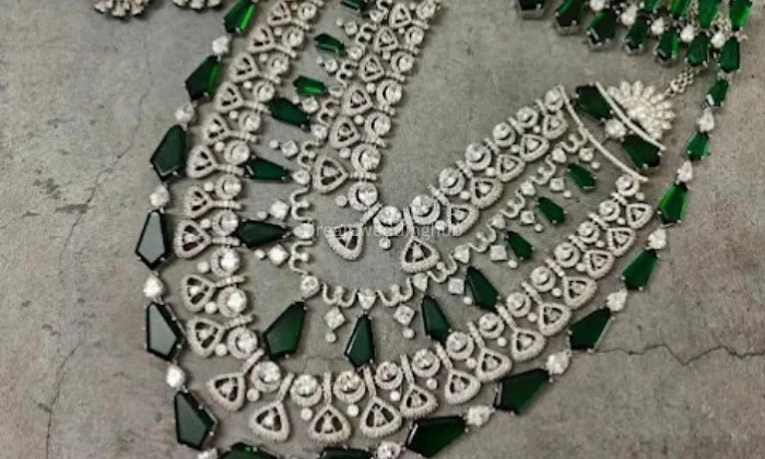 Dishree Jewellery