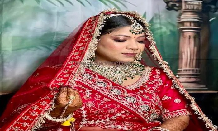 Divine Beauty Salon & Academy - Exclusive Women’s Beauty Salon In Kotdwar