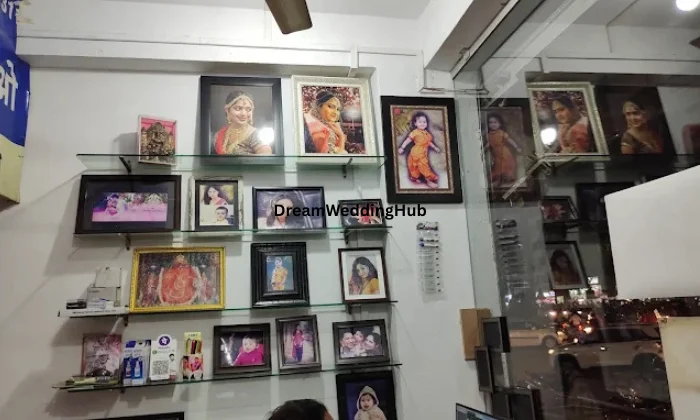 Divya Digital Photo Studio