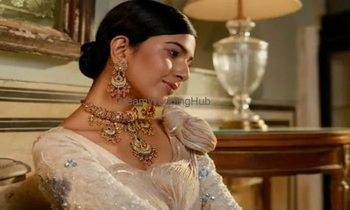 Divyaaishwarya Jewellers - Best Bridal Store In Mumbai