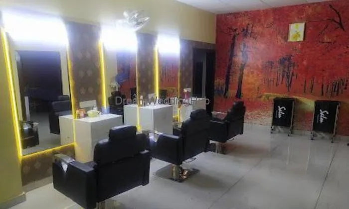 Diya’s Salon And Academy