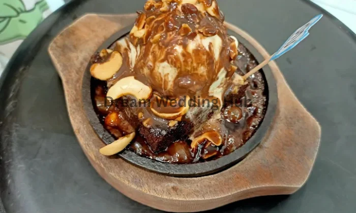 Dns Desserts N Shakes