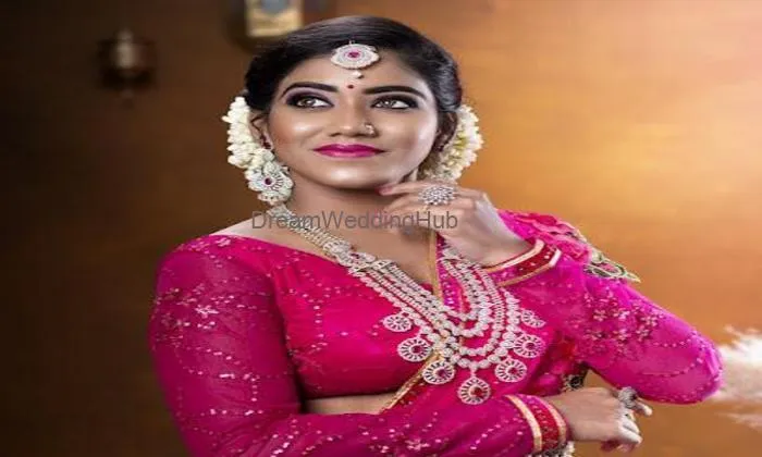 Dolly's Beauty Spot - Ladies Beauty Parlour In Avadi
