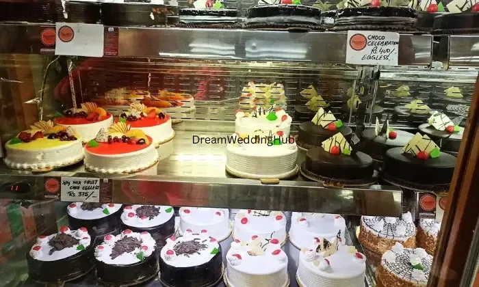 Donalds Pastry Shop
