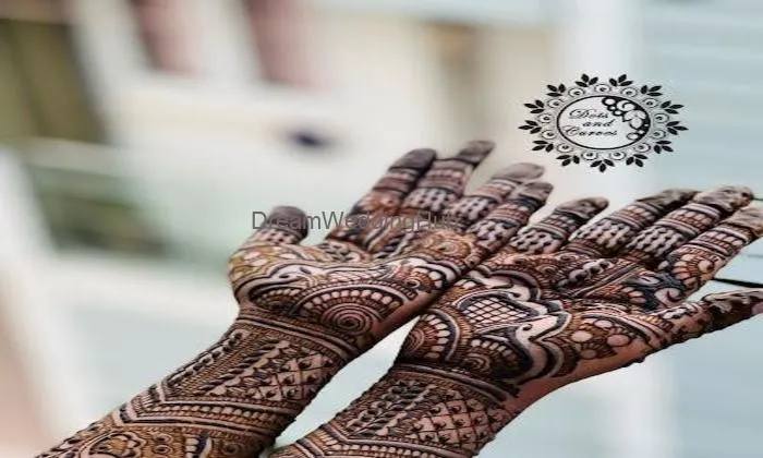 Dotsandcurves Henna