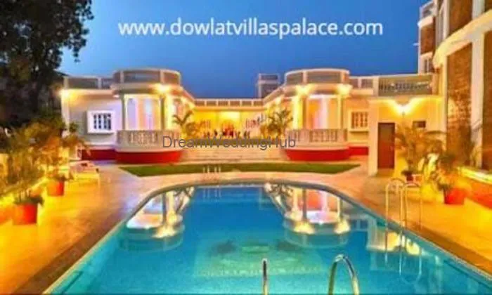 Dowlat Villas Palace