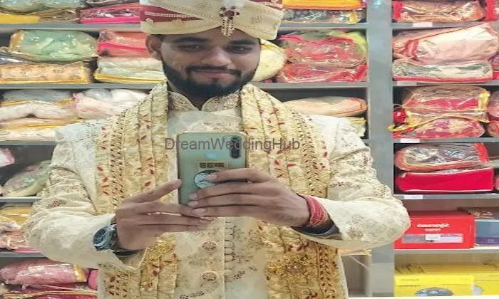 Dulha Dulhan Emporium