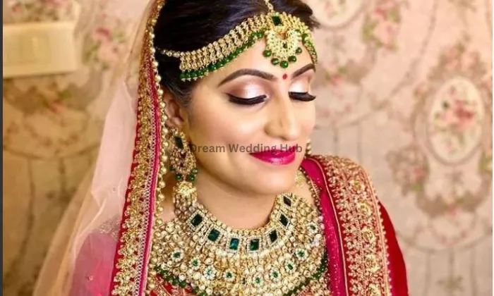 Durga Beauty Parlour