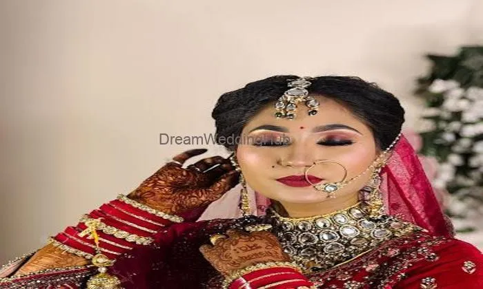 Durga Dreams Beauty Salon - Aurobindo Ujjain Road