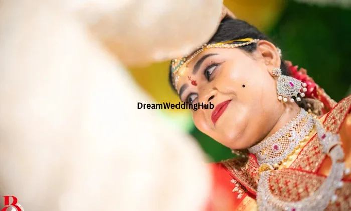 Dusky Makeover Studio And Makeup Training Academy Dusky Makeover Studio And Makeup Training Academy