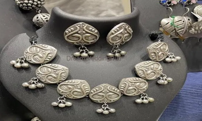 Ekavali Jewels