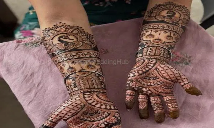 Em_makeover (ekta Bijore) Ekta Mehandi Art♥️