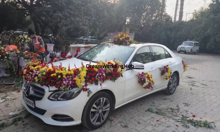Empire Travel Services Luxury Car