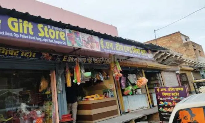 E.n Gift And Toys