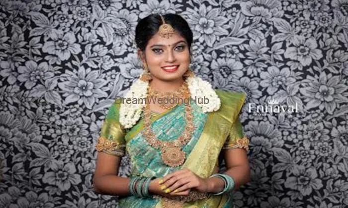 Ennaval Nail Studio & Academy | Best Bridal Nail Artist In Coimbatore | Best Nail Studio & Academy In Coimbatore