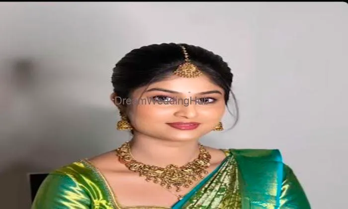 Enrich Ladies Beauty Parlour Enrich Ladies Beauty Parlour