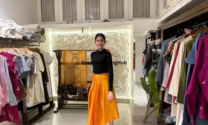 Eshani Boutique