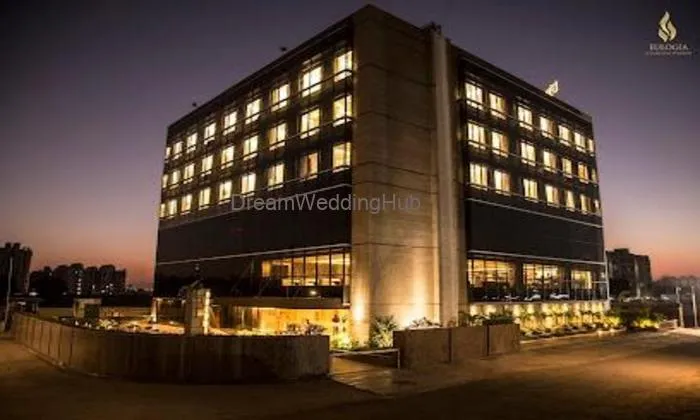 Eulogia Inn