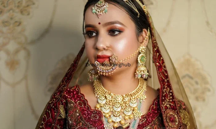 Exotique Makeup