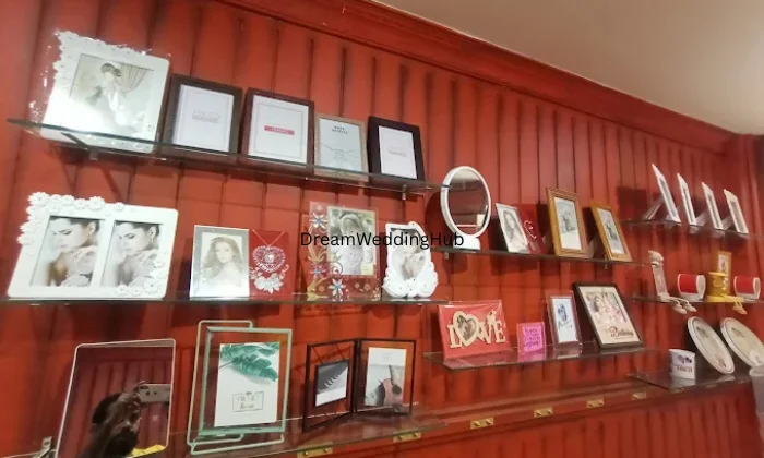 Eyeshot Gift Hub