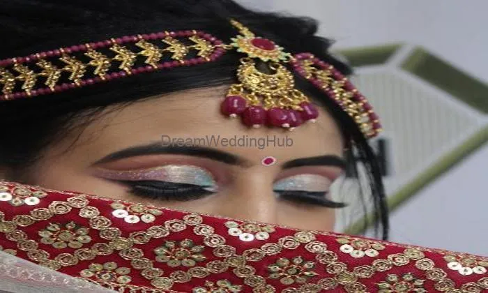 F2h Salon - Beauty And Hair Salon For Women | Best Makeup Artist | Best Women Salon In Lashkar Gwalior F2h Salon - Beauty And Hair Salon For Women | Best Makeup Artist | Best Women Salon In Lashkar Gwalior