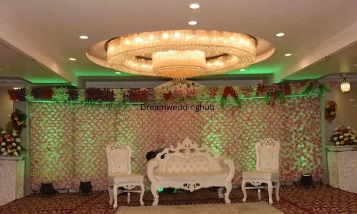 Faham Lawn
