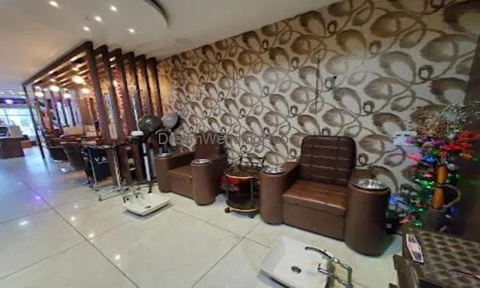 Fame Institute Of Beauty & Wellness Salon