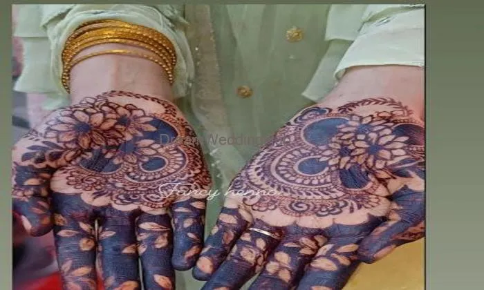 Fancy Henna