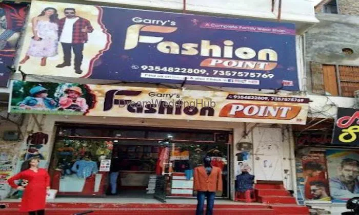 Fashion Point.