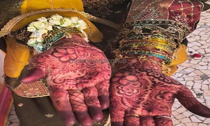Fatimas Mehndi Cones