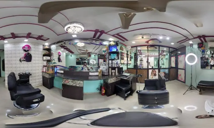 Final Touch Beauty Parlor