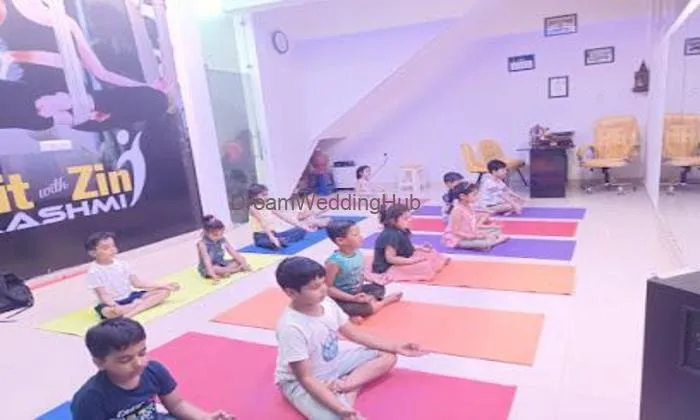 Fit With Zin Rashmi