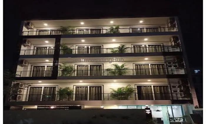 Flora Residency