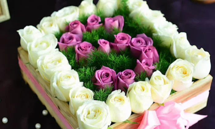 Floweraura Florist & Cake