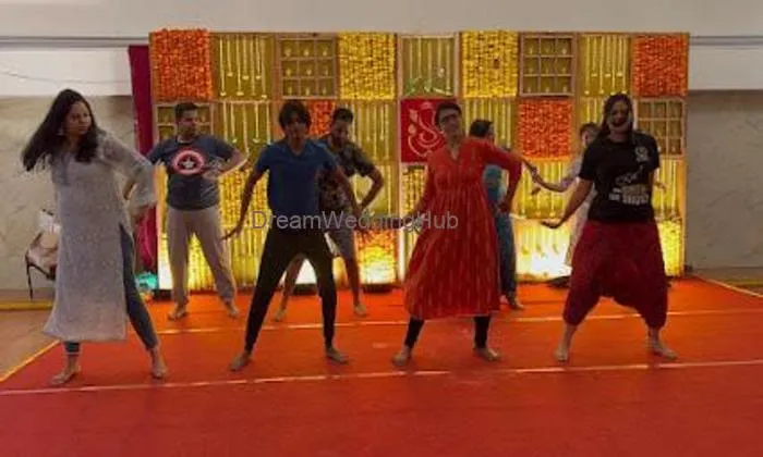 Flying Feet Dance Studio