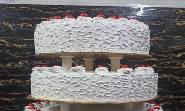 Fnp- Flowers, Cakes And Gift Hampers